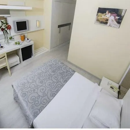 Hotel Armir